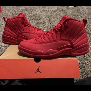 Men’s Air Jordan 12 Retro sneakers